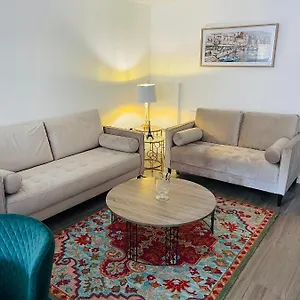 Guest house Riverside Double Garden View E14, London